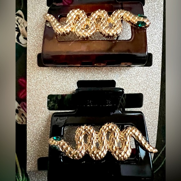 Snake Green Eyes Brown & Black Gold 2 pack Hair Clips Claw Set Brand New Natasha - Picture 2 of 3